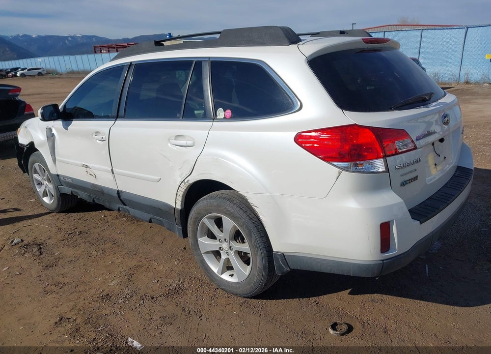 2013 SUBARU OUTBACK 2.5I PREMIUM VIN: 4S4BRBCC3D3282361