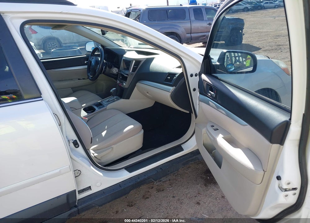 2013 SUBARU OUTBACK 2.5I PREMIUM VIN: 4S4BRBCC3D3282361