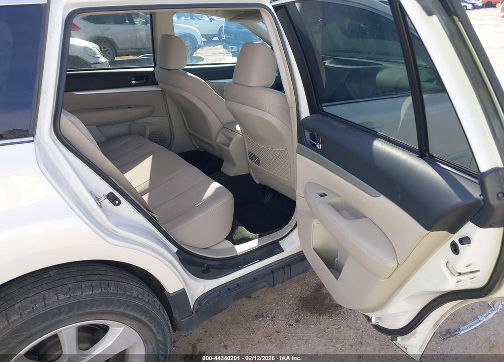 2013 SUBARU OUTBACK 2.5I PREMIUM VIN: 4S4BRBCC3D3282361