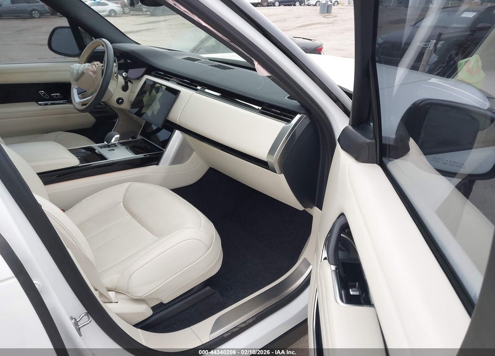 2024 LAND ROVER RANGE ROVER P400 SE VIN: SALKP9FU3RA099013