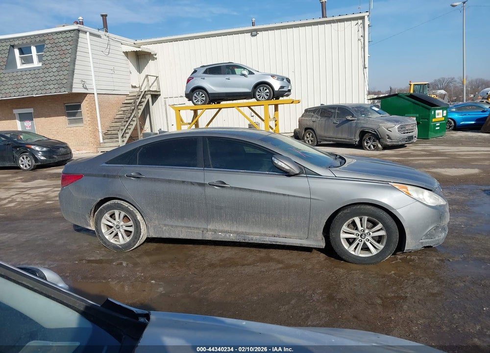 2014 HYUNDAI SONATA GLS VIN: 5NPEB4AC6EH857174