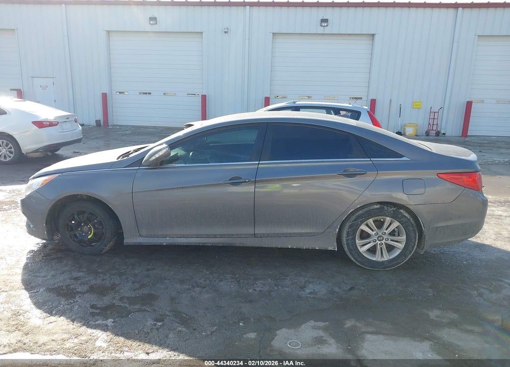 2014 HYUNDAI SONATA GLS VIN: 5NPEB4AC6EH857174