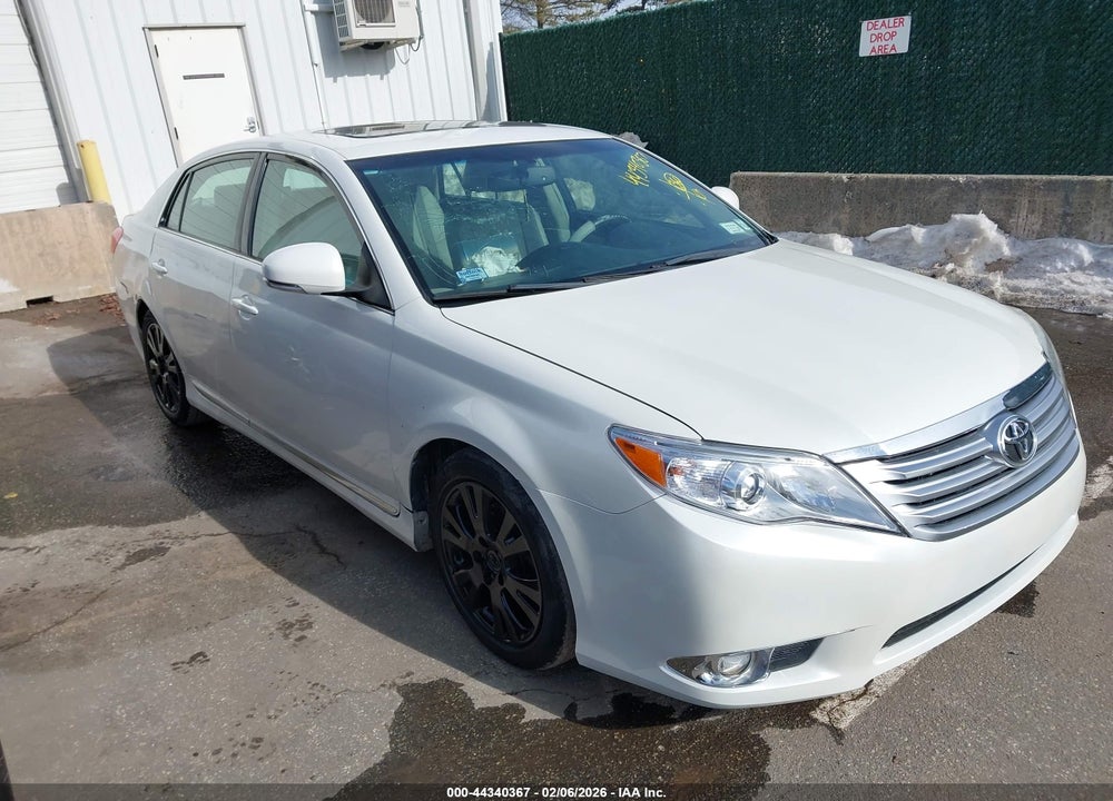 2011 TOYOTA AVALON VIN: 4T1BK3DB6BU405898