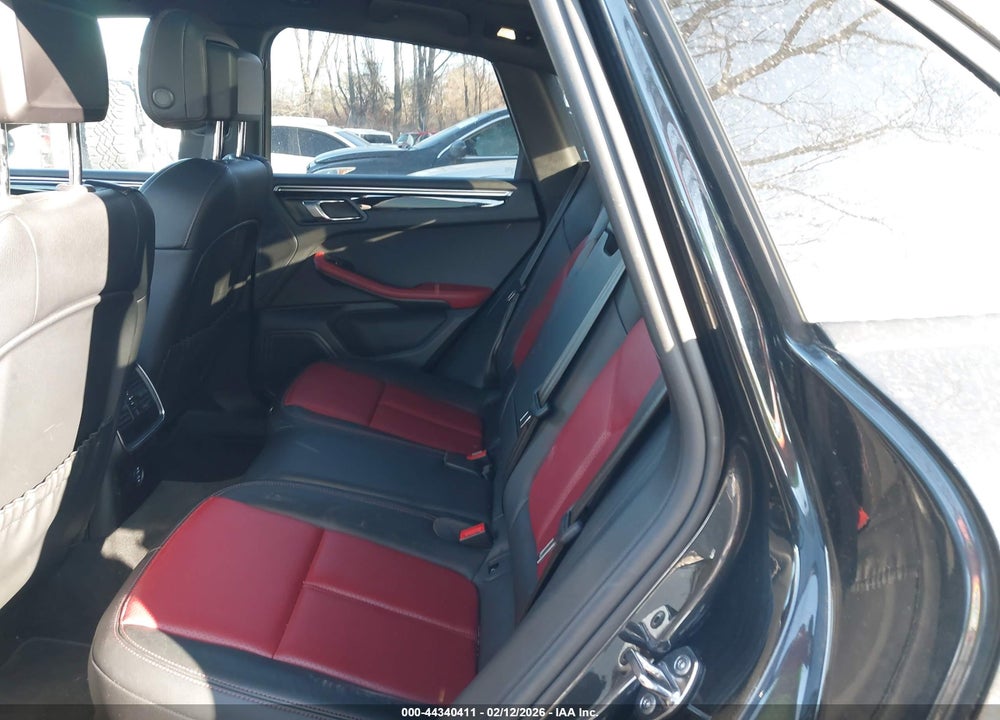 2024 PORSCHE MACAN T VIN: WP1AA2A59RLB11342