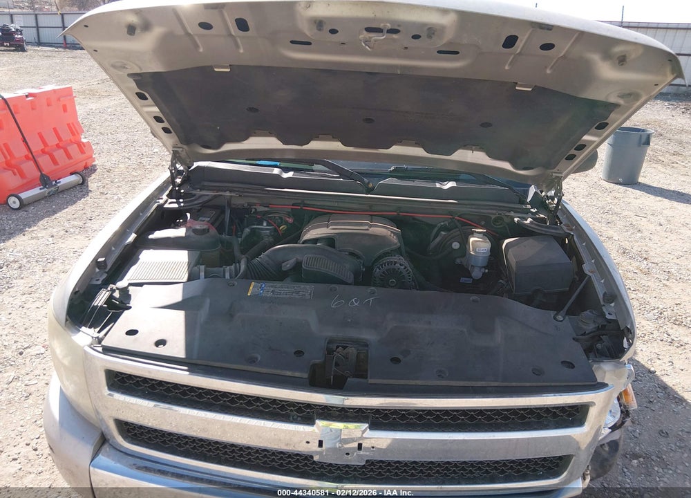 2008 CHEVROLET SILVERADO 1500 LT1 VIN: 2GCEK19J281222685