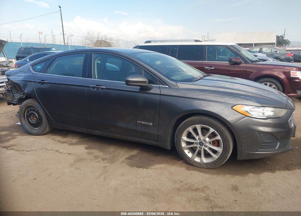 2019 FORD FUSION HYBRID SE VIN: 3FA6P0LU7KR148692