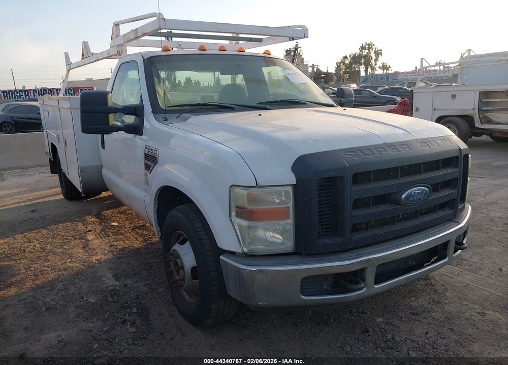 2008 FORD F-350 CHASSIS VIN: 1FDWF36R68EA86862