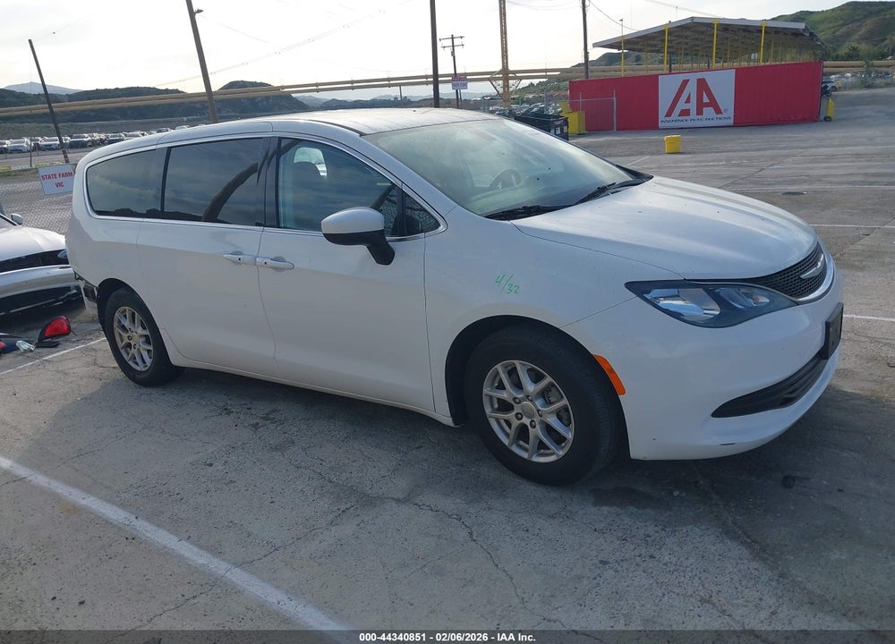2017 CHRYSLER PACIFICA TOURING VIN: 2C4RC1DG1HR522147