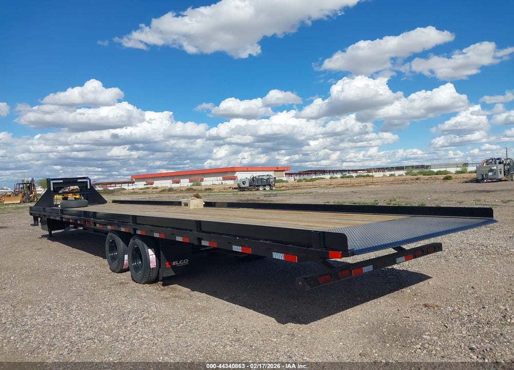 2026 DELCO TRAILERS GOOSENECK FLATBED VIN: 5WWGF4028T6043209