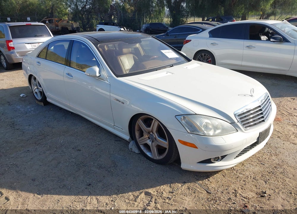 2007 MERCEDES-BENZ S 550 4MATIC VIN: WDDNG86X77A094019