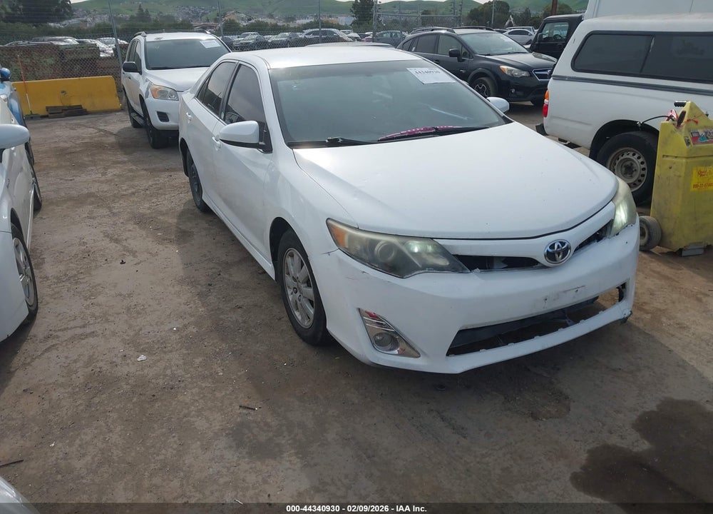 2014 TOYOTA CAMRY SE VIN: 4T1BF1FK6EU739973