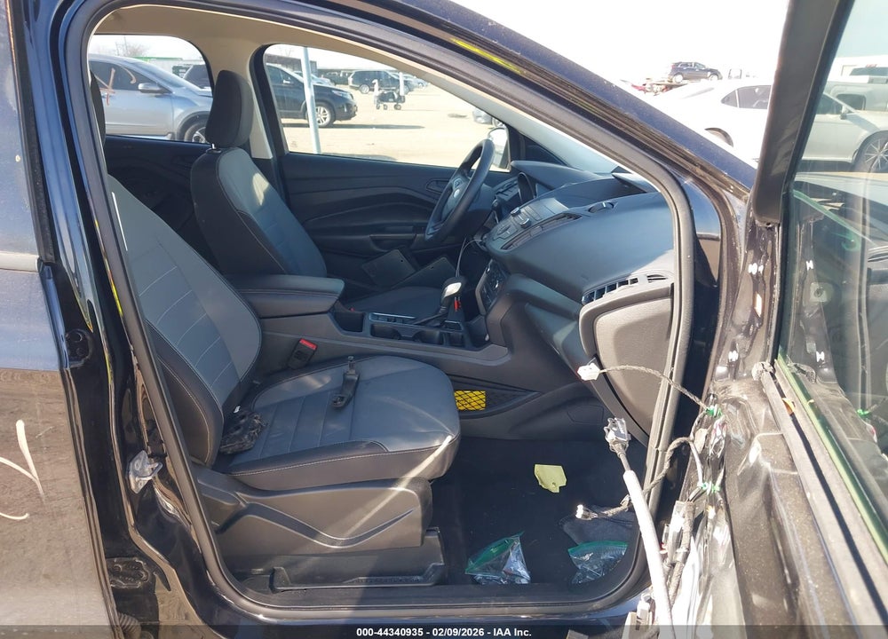 2019 FORD ESCAPE S VIN: 1FMCU0F70KUA34341