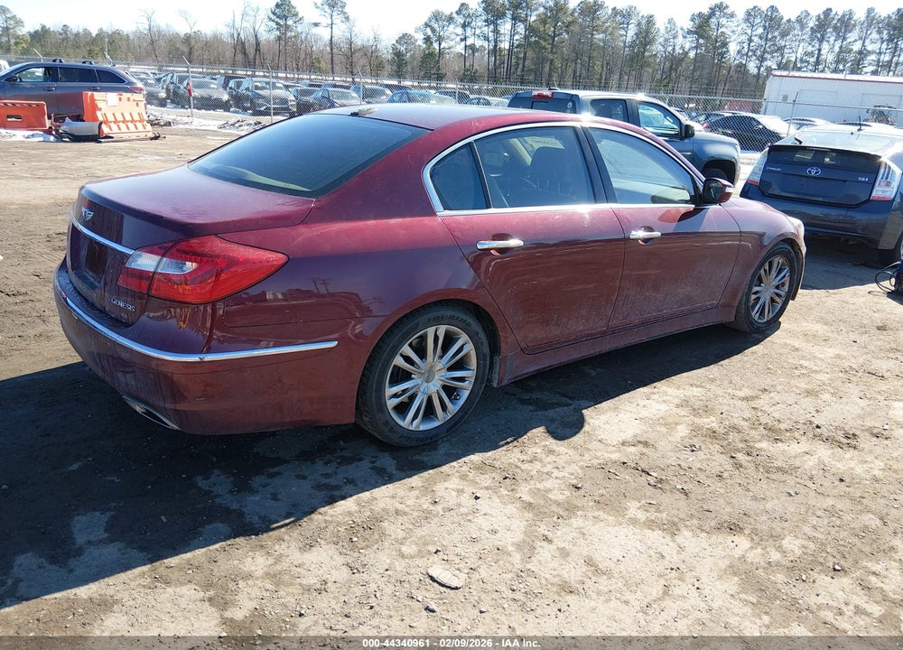 2013 HYUNDAI GENESIS 3.8 VIN: KMHGC4DD8DU232284