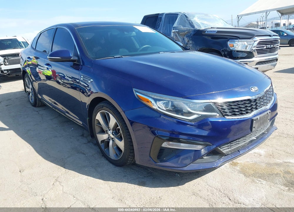 2020 KIA OPTIMA S VIN: 5XXGT4L36LG401493