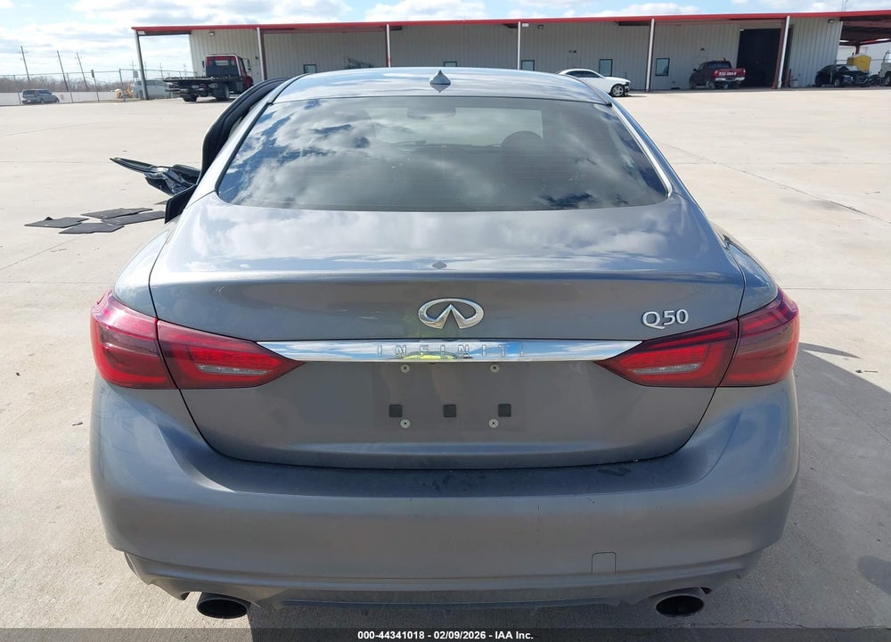 2018 INFINITI Q50 3.0T LUXE VIN: JN1EV7AP8JM592398