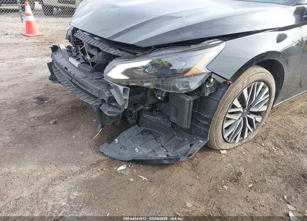 2024 NISSAN ALTIMA SV FWD VIN: 1N4BL4DV8RN386153