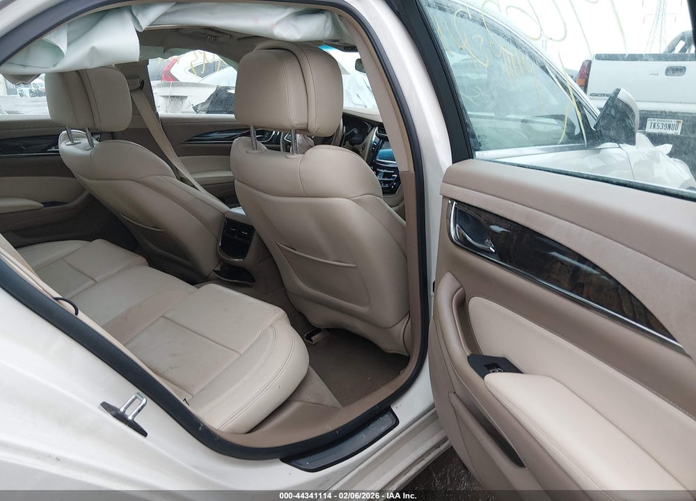 2014 CADILLAC CTS LUXURY VIN: 1G6AX5S32E0142655