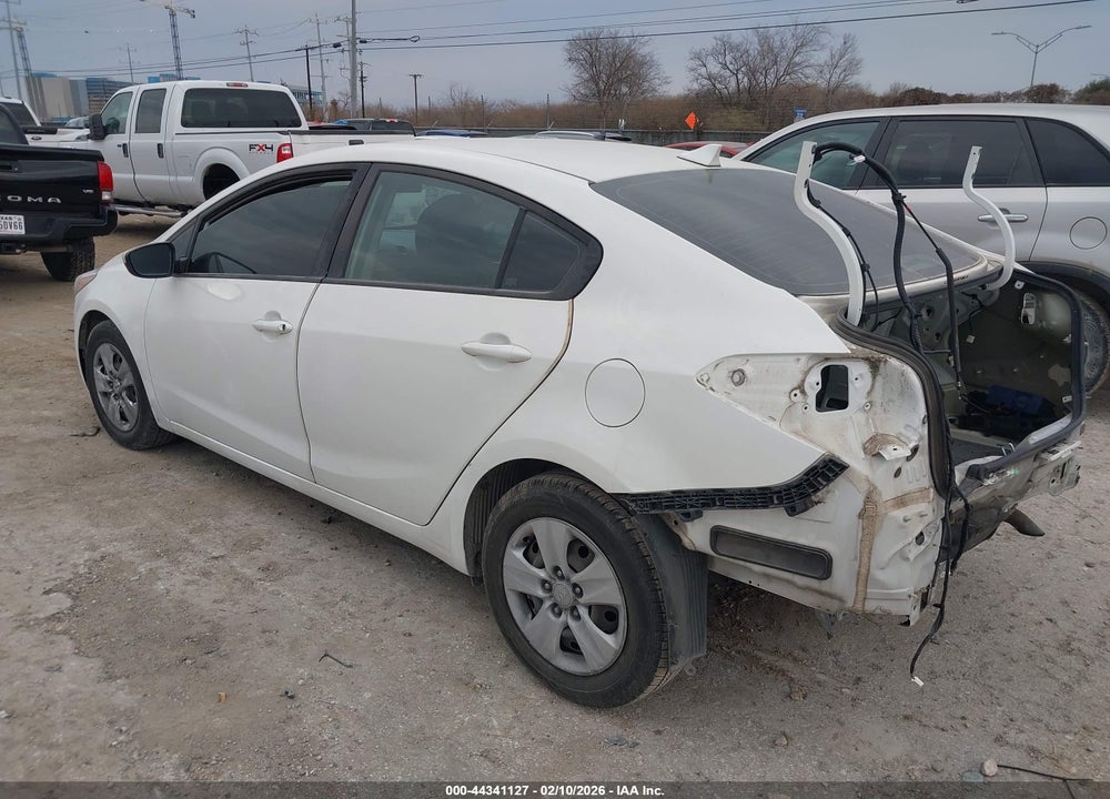 2017 KIA FORTE LX VIN: 3KPFK4A77HE026900