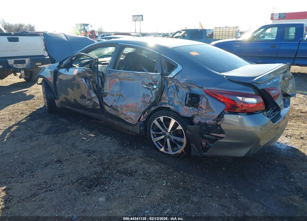 2017 NISSAN ALTIMA 2.5 SR VIN: 1N4AL3AP8HC149748