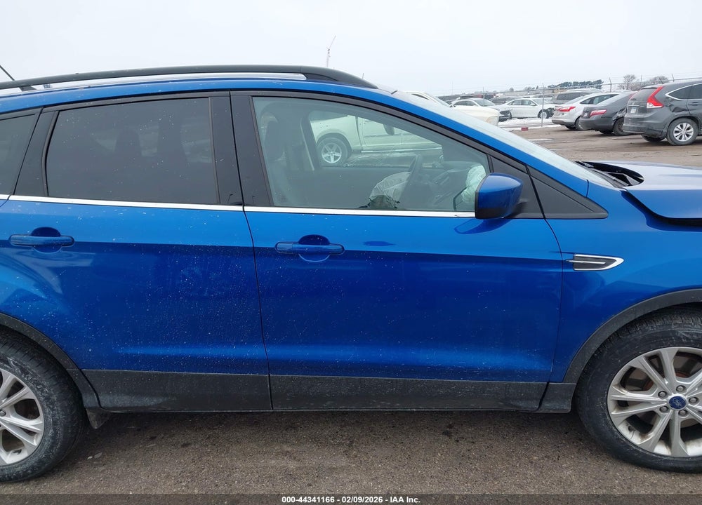 2018 FORD ESCAPE SE VIN: 1FMCU9GD5JUA31099