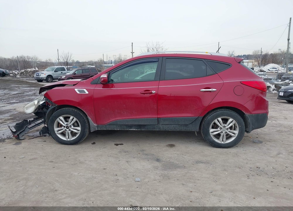 2013 HYUNDAI TUCSON GLS VIN: KM8JUCAC9DU732270