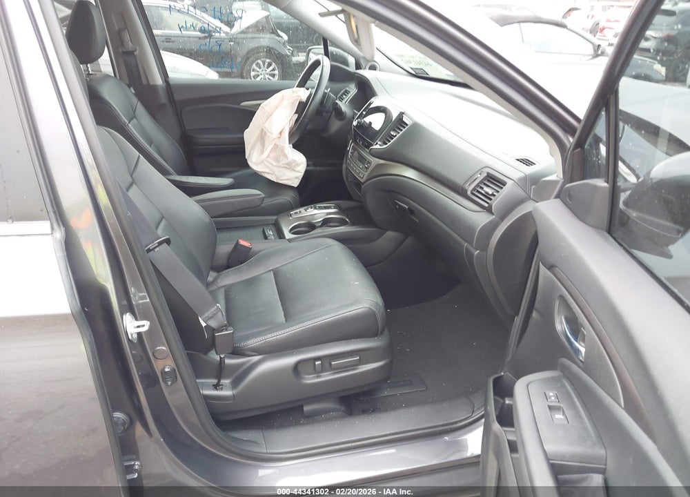 2021 HONDA PILOT 2WD EX-L VIN: 5FNYF5H56MB046146