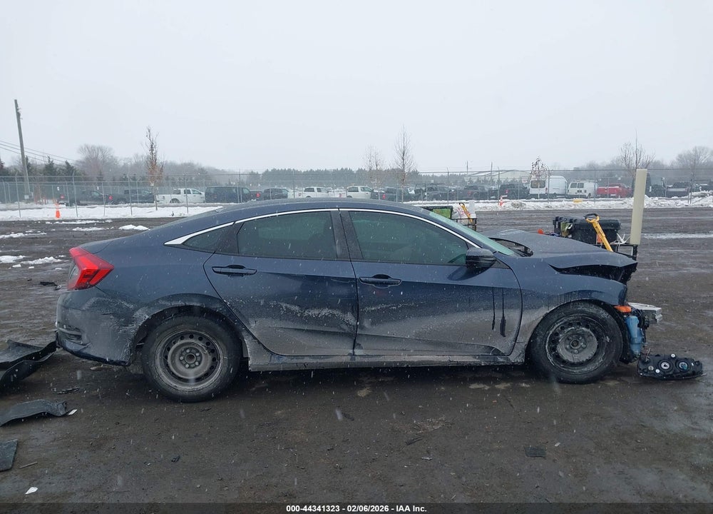 2018 HONDA CIVIC LX VIN: 19XFC2F53JE026679