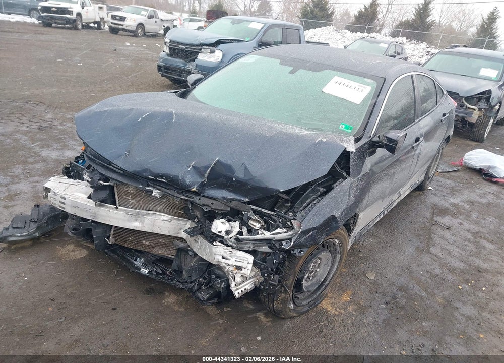 2018 HONDA CIVIC LX VIN: 19XFC2F53JE026679