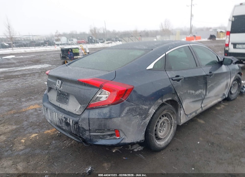 2018 HONDA CIVIC LX VIN: 19XFC2F53JE026679