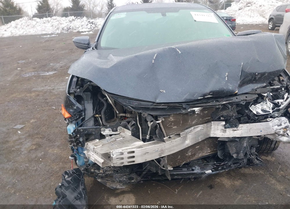 2018 HONDA CIVIC LX VIN: 19XFC2F53JE026679