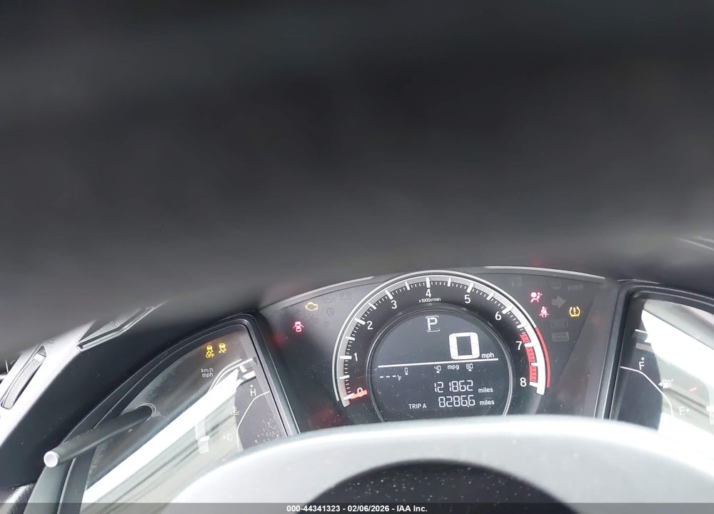2018 HONDA CIVIC LX VIN: 19XFC2F53JE026679