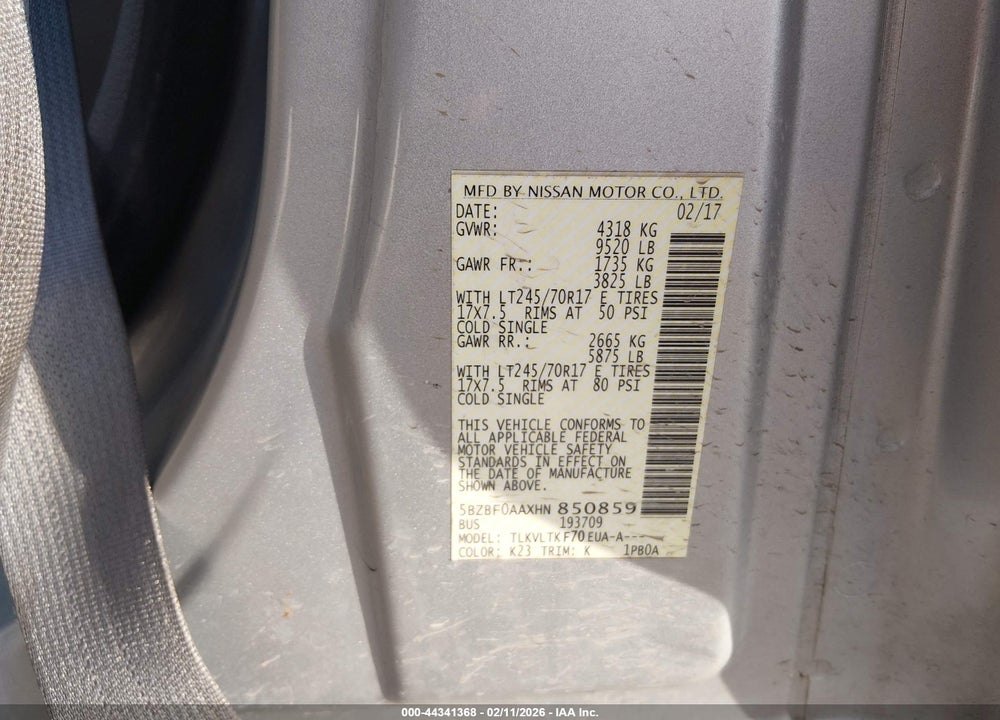 2017 NISSAN NV PASSENGER NV3500 HD SV V6 VIN: 5BZBF0AAXHN850859