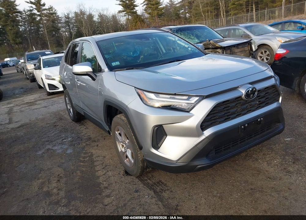 2025 TOYOTA RAV4 HYBRID XLE VIN: JTMRWRFV3SJ070179