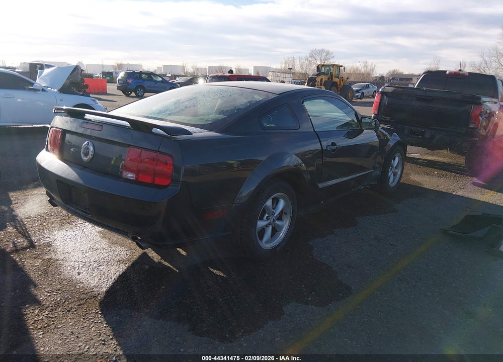 2007 FORD MUSTANG GT DELUXE/GT PREMIUM VIN: 1ZVFT82H575295688