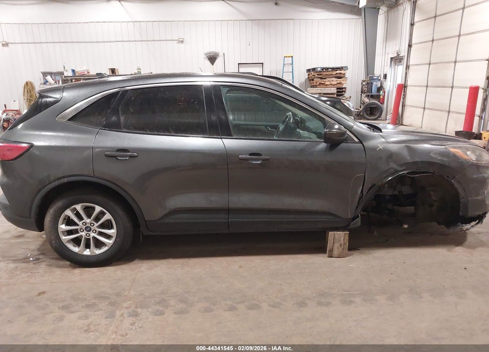 2020 FORD ESCAPE SE VIN: 1FMCU0G61LUB24296