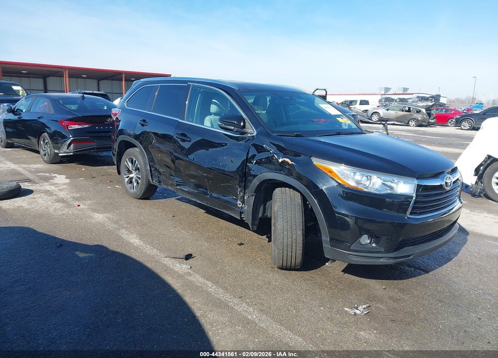 2016 TOYOTA HIGHLANDER XLE V6 VIN: 5TDJKRFH3GS232857