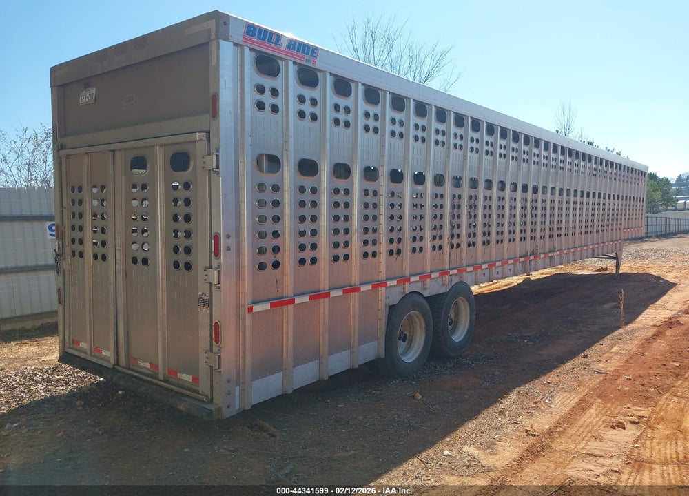2016 M H EBY TRAILERS LIVESTOCK VIN: 4A2LD5320G3004300