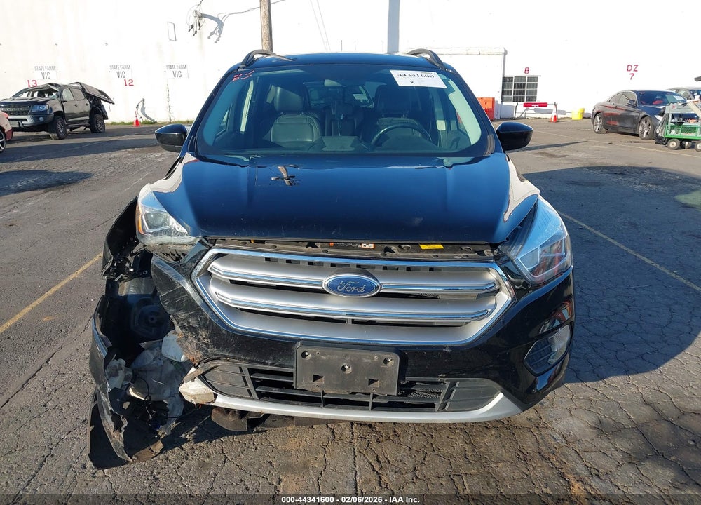 2017 FORD ESCAPE SE VIN: 1FMCU9GDXHUC51848