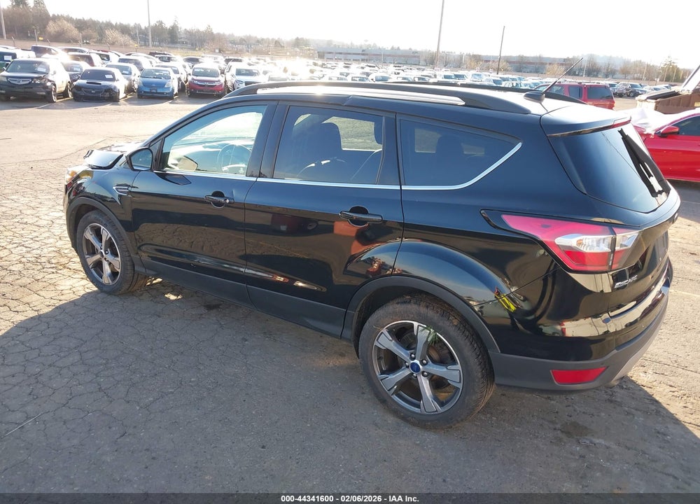 2017 FORD ESCAPE SE VIN: 1FMCU9GDXHUC51848