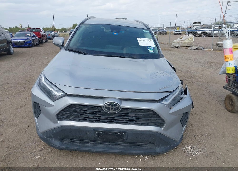 2022 TOYOTA RAV4 XLE VIN: 2T3W1RFV9NW234204