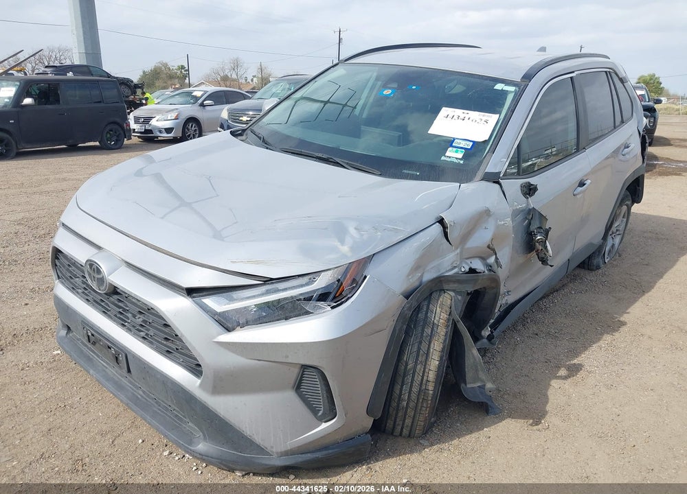 2022 TOYOTA RAV4 XLE VIN: 2T3W1RFV9NW234204