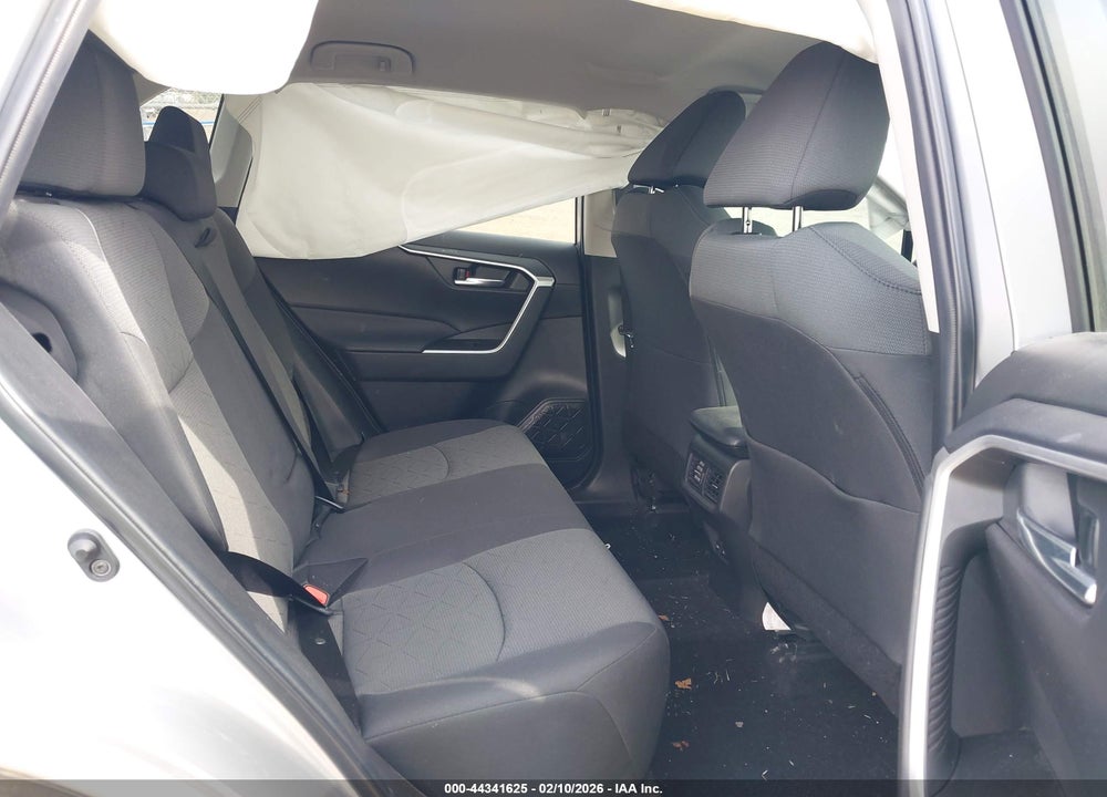 2022 TOYOTA RAV4 XLE VIN: 2T3W1RFV9NW234204