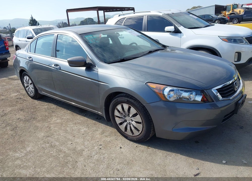 2009 HONDA ACCORD 2.4 LX VIN: 1HGCP263X9A200088