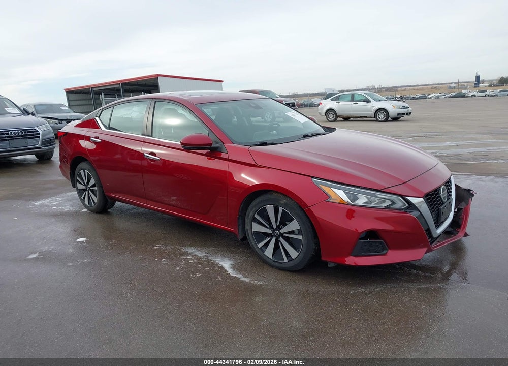2021 NISSAN ALTIMA SV FWD VIN: 1N4BL4DV3MN340402