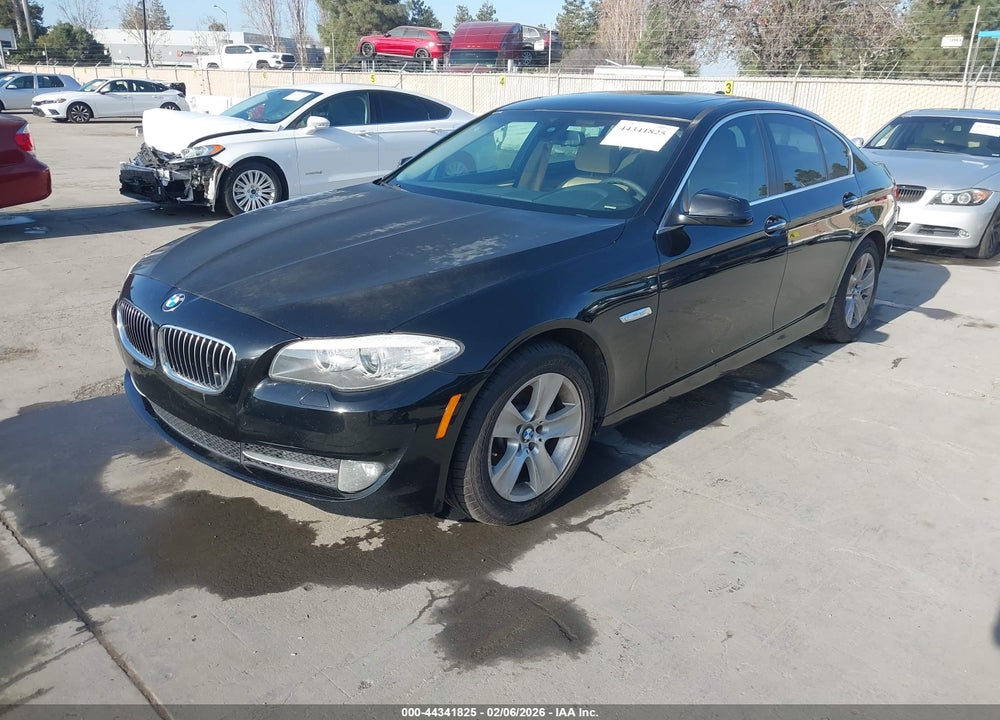 2011 BMW 528I VIN: WBAFR1C58BC747566
