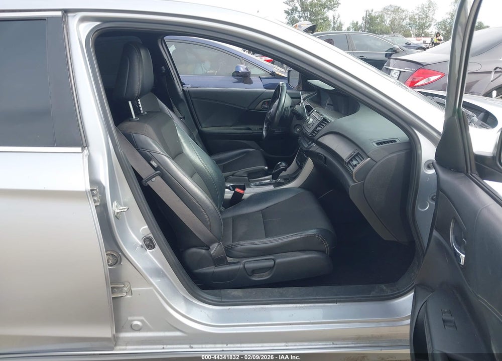 2017 HONDA ACCORD SPORT VIN: 1HGCR2F53HA115829