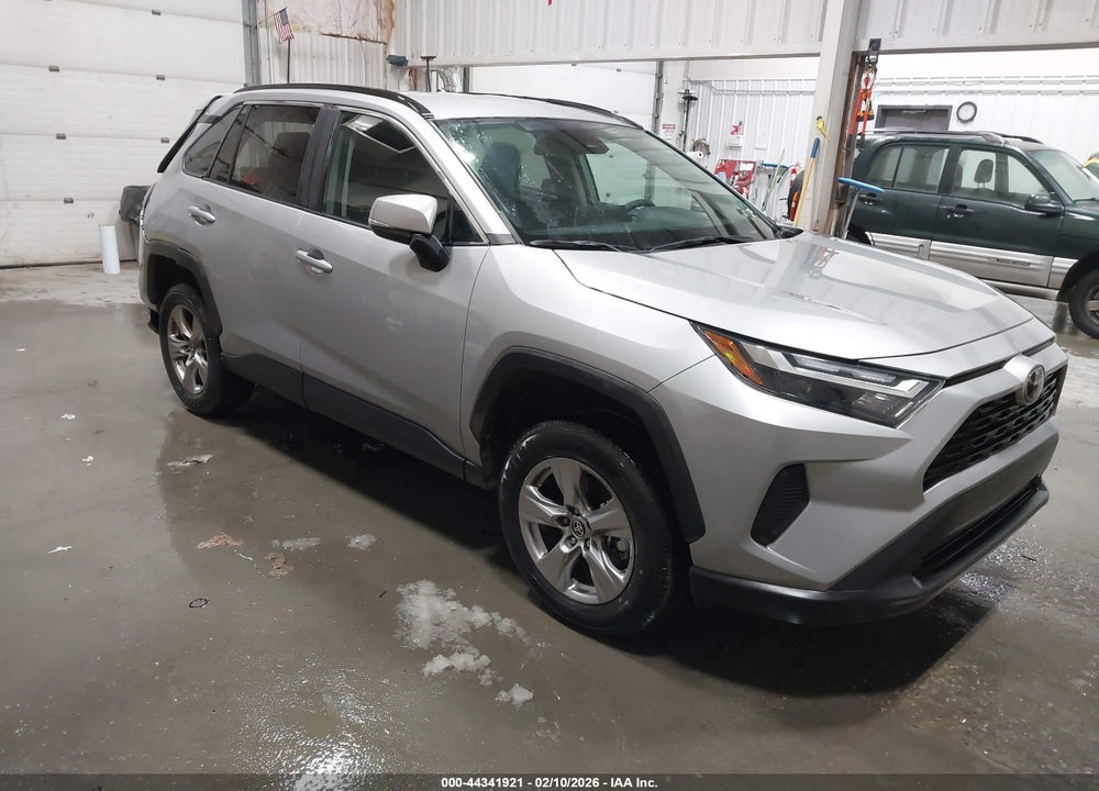 2025 TOYOTA RAV4 XLE VIN: 2T3P1RFV0SW519468