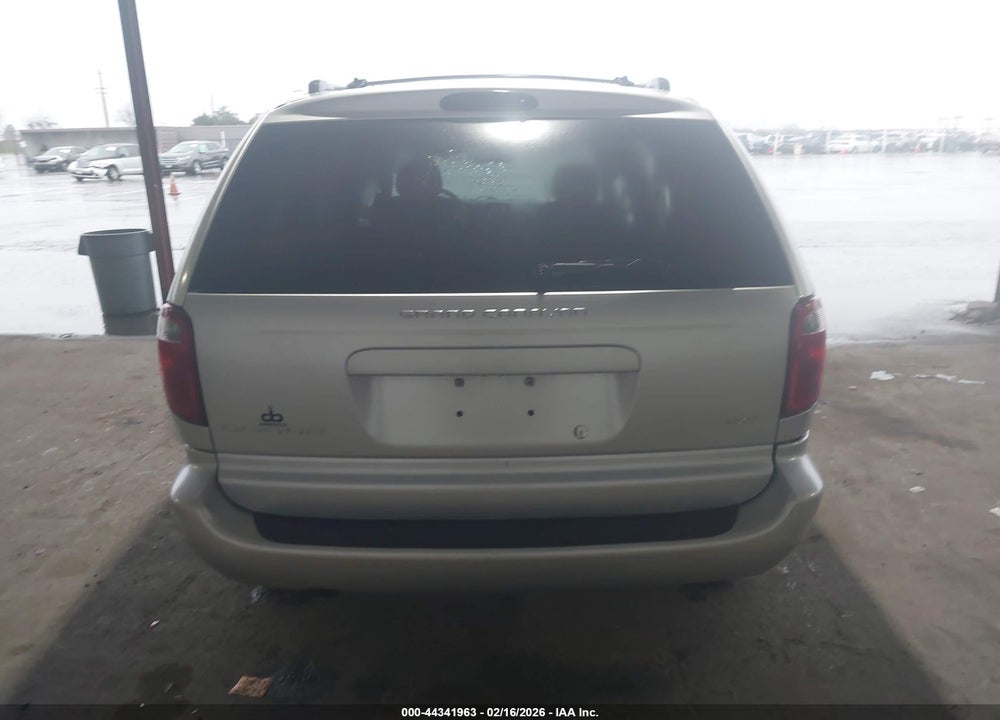 2005 DODGE GRAND CARAVAN SXT VIN: 2D4GP44LX5R193604