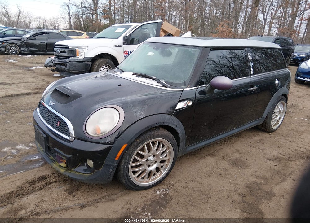 2014 MINI CLUBMAN COOPER S VIN: WMWZG3C55ET800209
