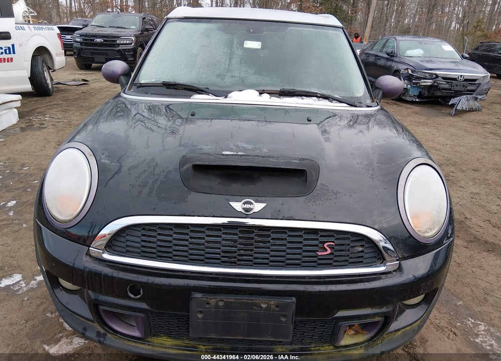 2014 MINI CLUBMAN COOPER S VIN: WMWZG3C55ET800209